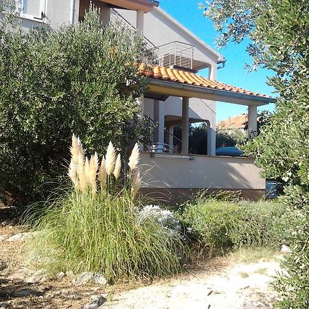 Apartments Jadranica Murter Extérieur photo
