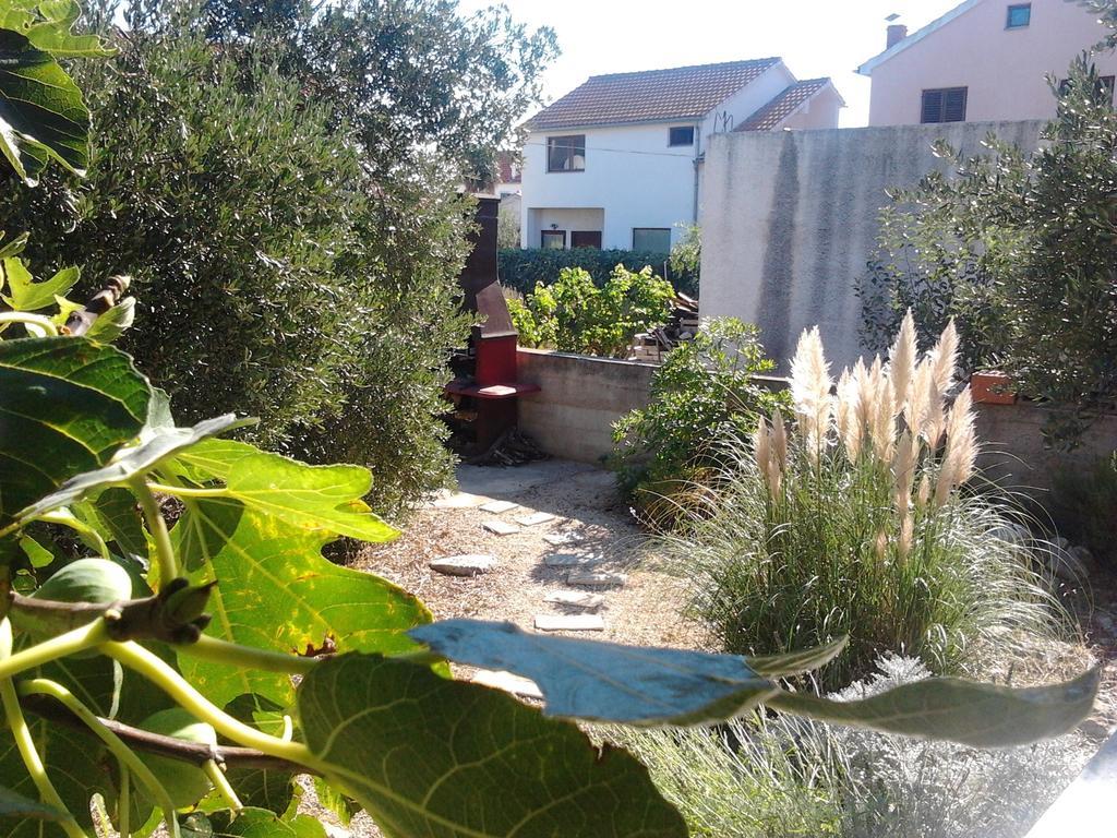 Apartments Jadranica Murter Extérieur photo