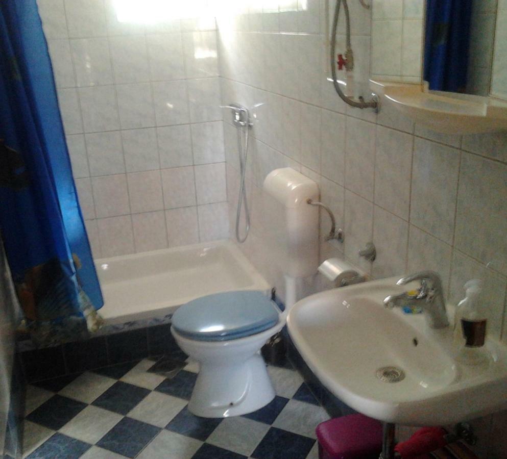 Apartments Jadranica Murter Chambre photo